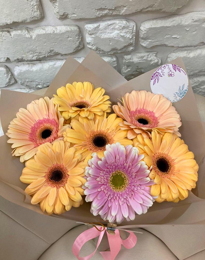 Букет цветов из: Герберы в Поселок совхоза Буденновец