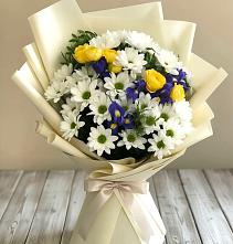 Букет цветов из:  Ирисы, Хризантемы и Розы #REPLACE_PRED# Поселок совхоза Буденновец