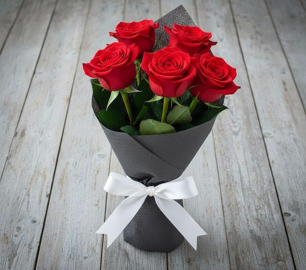 Букет 5 Красных роз Эдлесс Лав в Поселок совхоза Буденновец